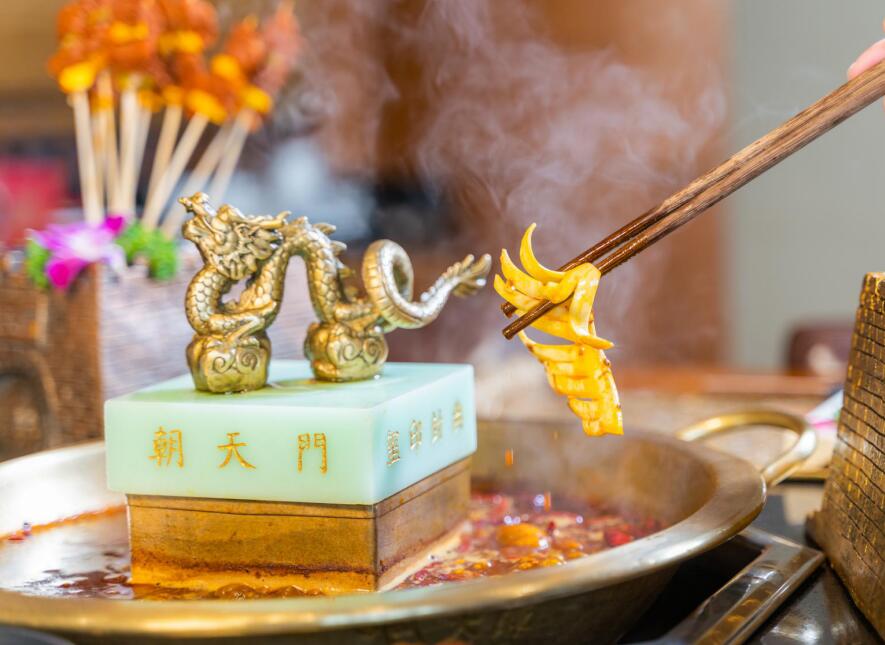 深圳開火鍋加盟店，選擇什么品牌更有市場？