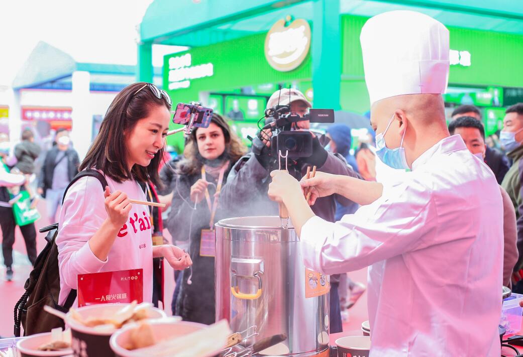 贛州開火鍋加盟店賺錢嗎？受這幾點影響很大！