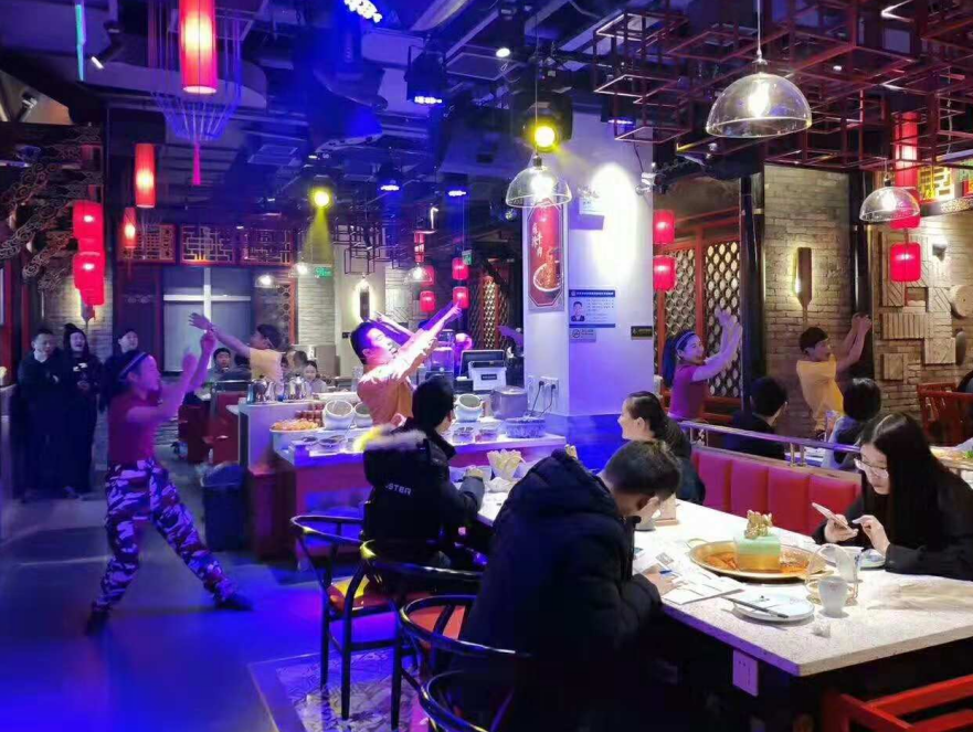 遭遇疫情沖擊之后，火鍋還能被稱為常青產業嗎？