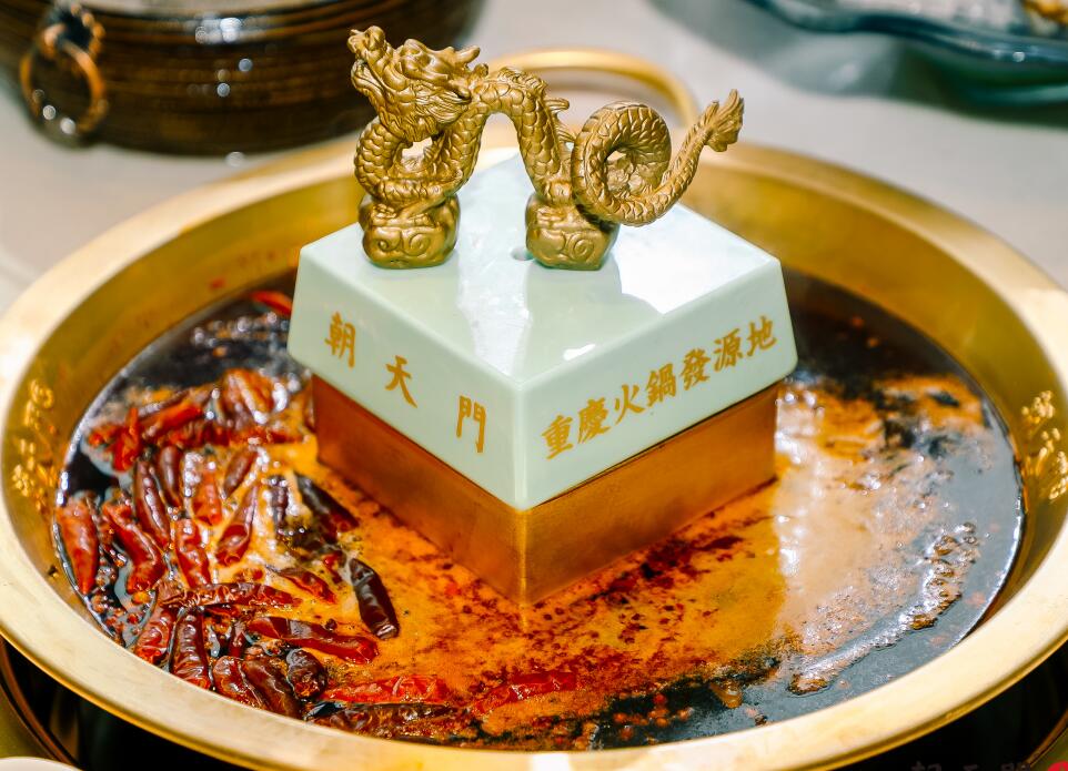 網紅火鍋加盟店竟然是這樣吸引顧客的？