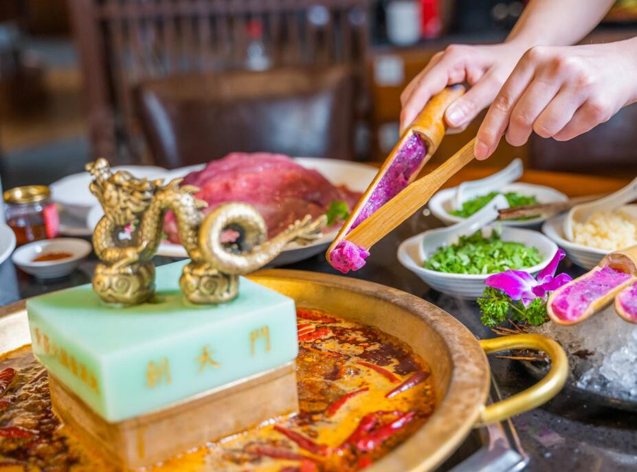 小火鍋怎么煮好吃？這幾個關鍵步驟不能忘！