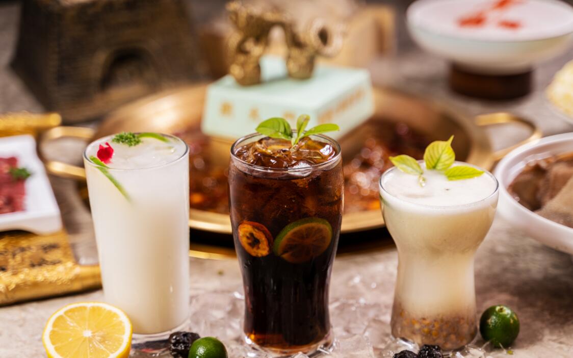 四川火鍋店，越來越像甜品店？